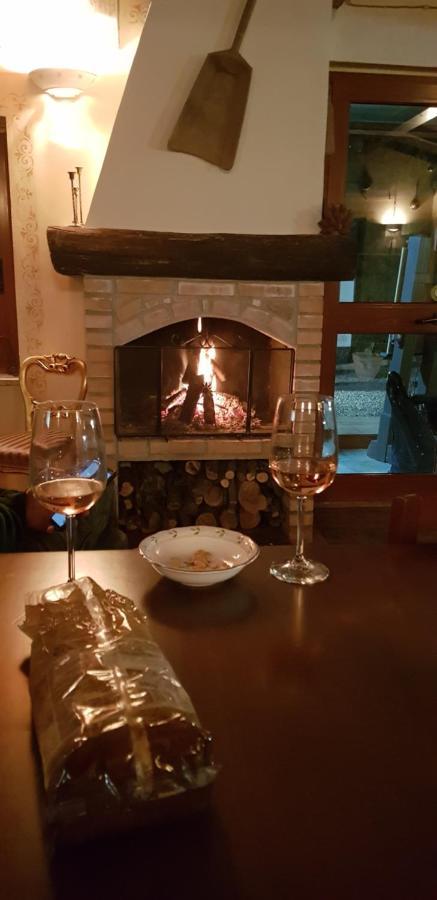 Agriturismo La Mandragola Relais Crotone Buitenkant foto