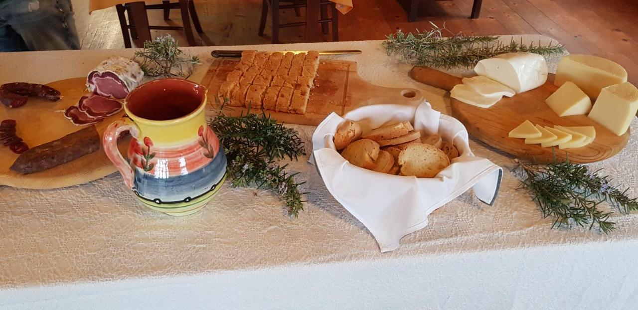 Agriturismo La Mandragola Relais Crotone Buitenkant foto