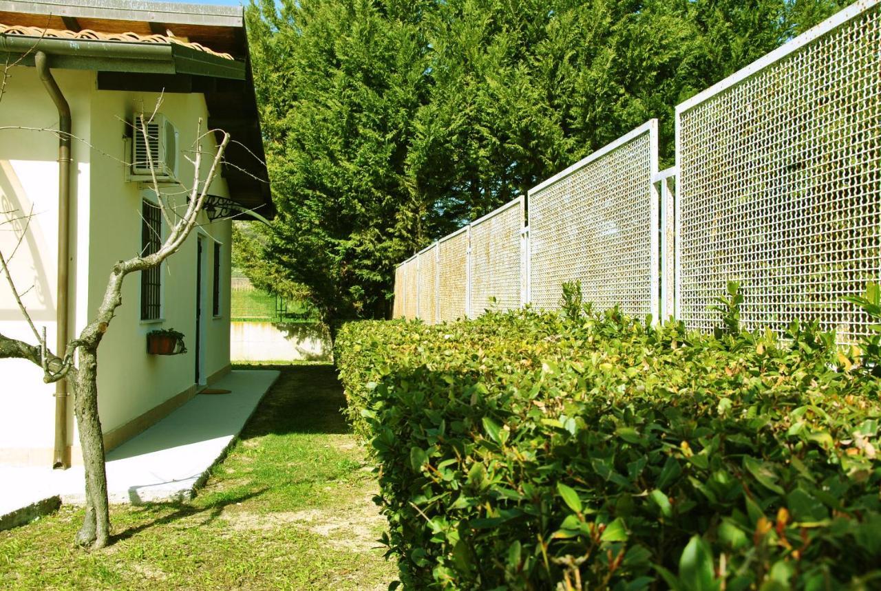 Agriturismo La Mandragola Relais Crotone Buitenkant foto