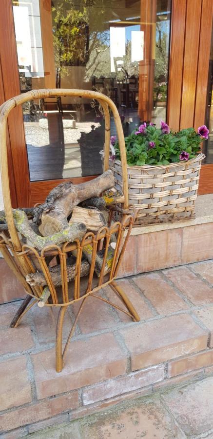 Agriturismo La Mandragola Relais Crotone Buitenkant foto